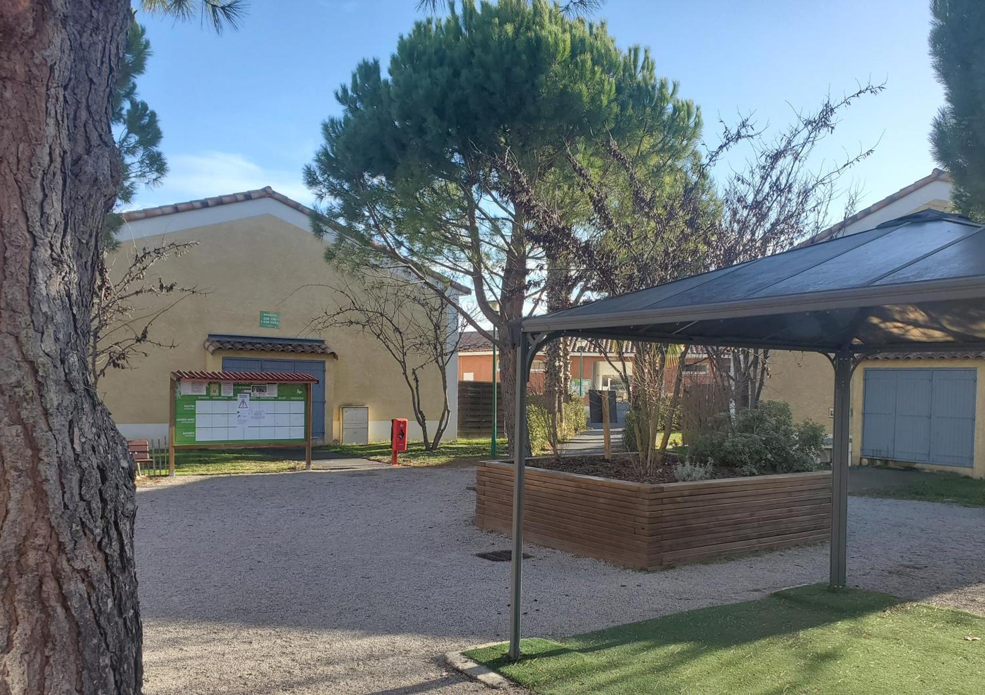 Le Canal Climatisation Wi-Fi Parking Jardin Piscine 15 Mn De Beziers 科隆比耶尔 外观 照片